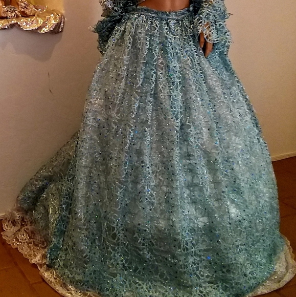 "ANYA" Turquoise & Silver Medieval Goddess Wedding Ballgown Set - Picture 2 of 14